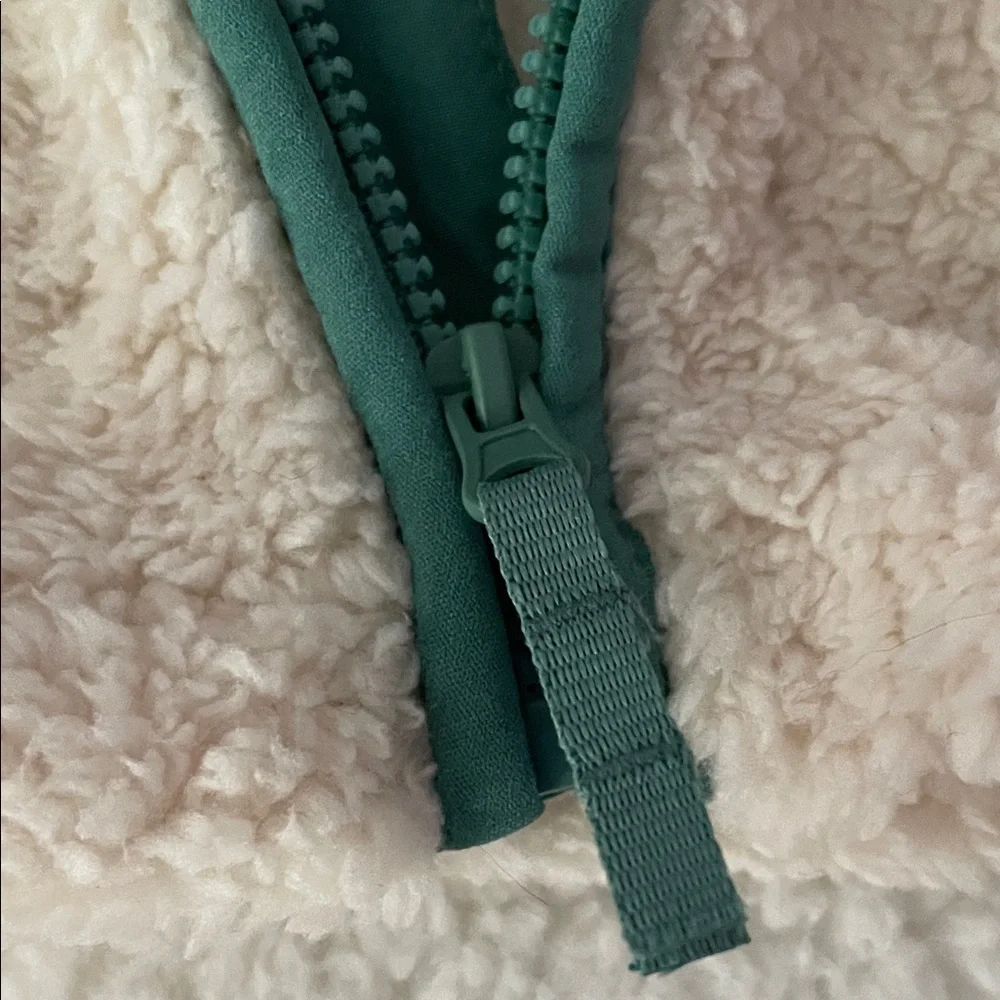🦚3/$15🦚NWT Cat and Jack Baby Jacket Sherpa Size 0-3 Month